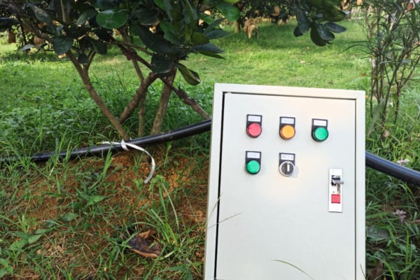 Tủ điều khiển từ xa qua điện thoại 1 đầu ra lz1b - 3pha